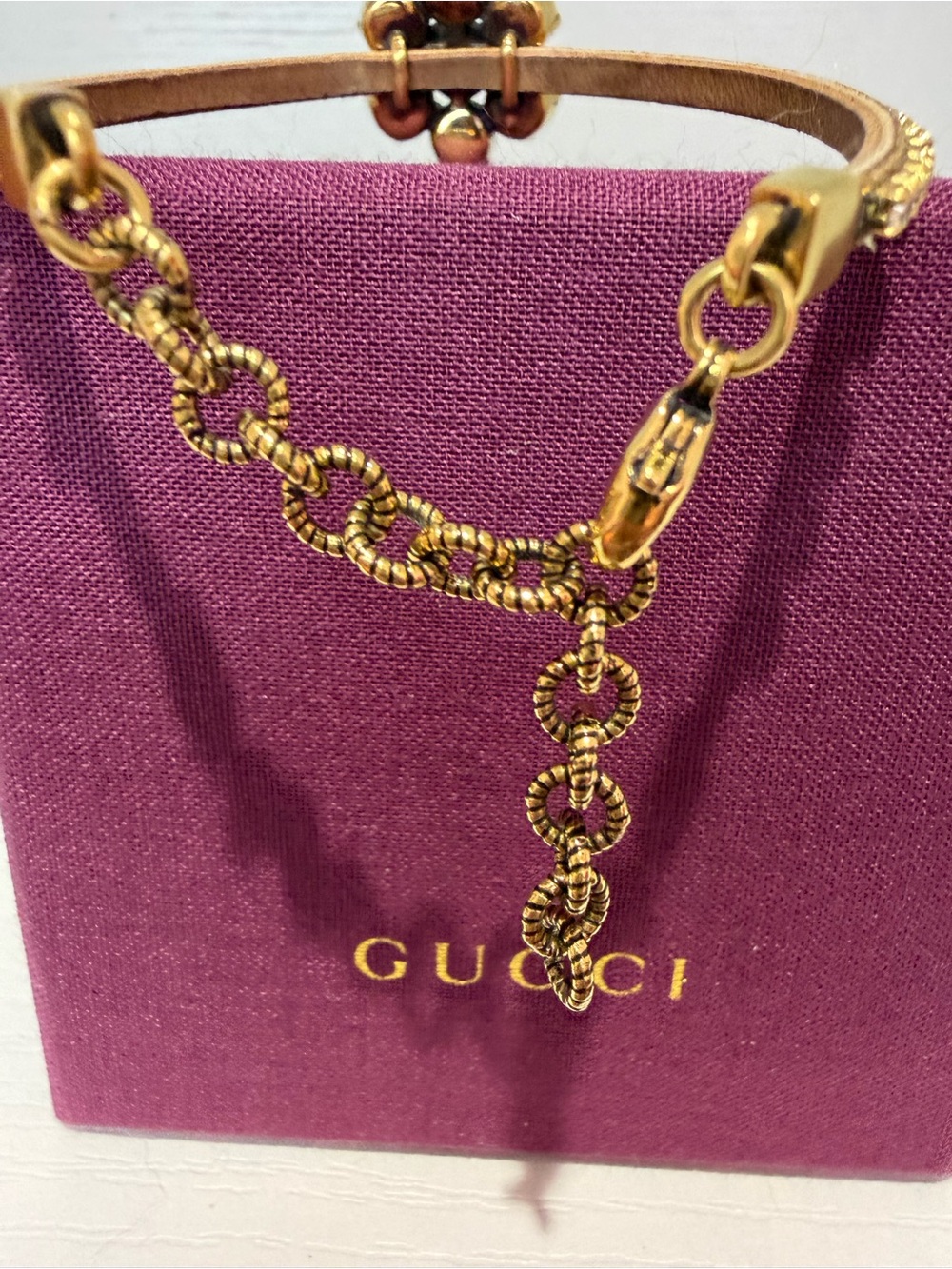 Gucci Gold Crystal Flower Bracelet with Clear Stones - Picture 6 of 9